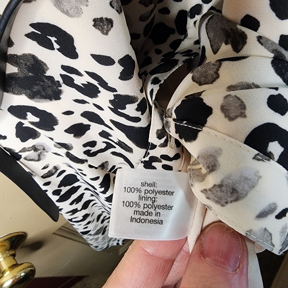 Lane Bryant Black and White Asymmetrical Dress Size 18-20 NWT - Picture 10 of 10